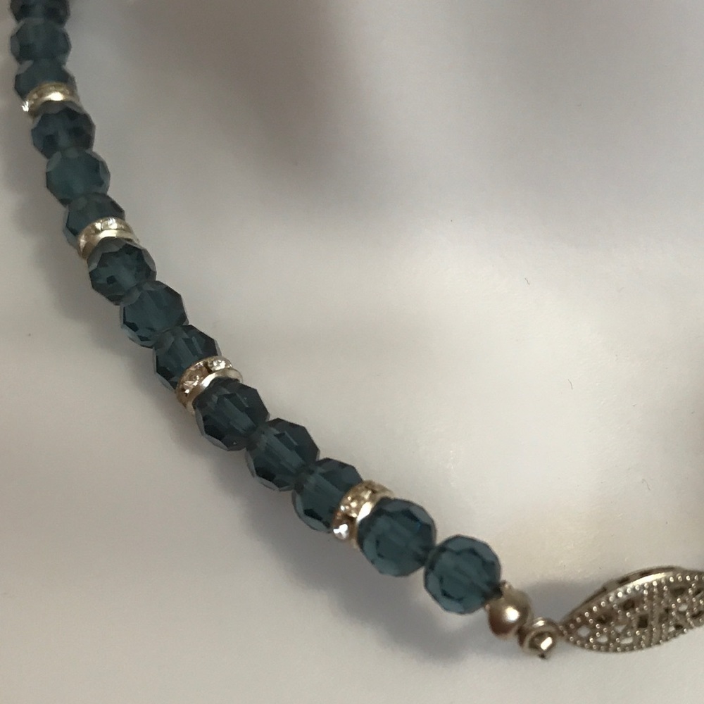 Swarovski Navy Necklace silver accents is NWT - Picture 5 of 6